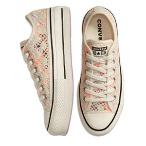 Converse Womens Chuck Taylor "Boho Crochet"